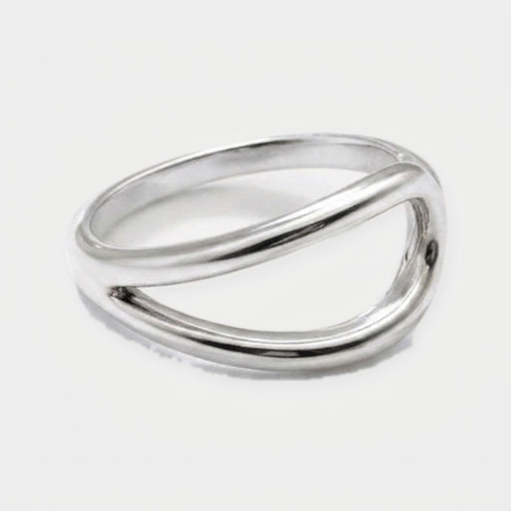 Nahele Curve Ring