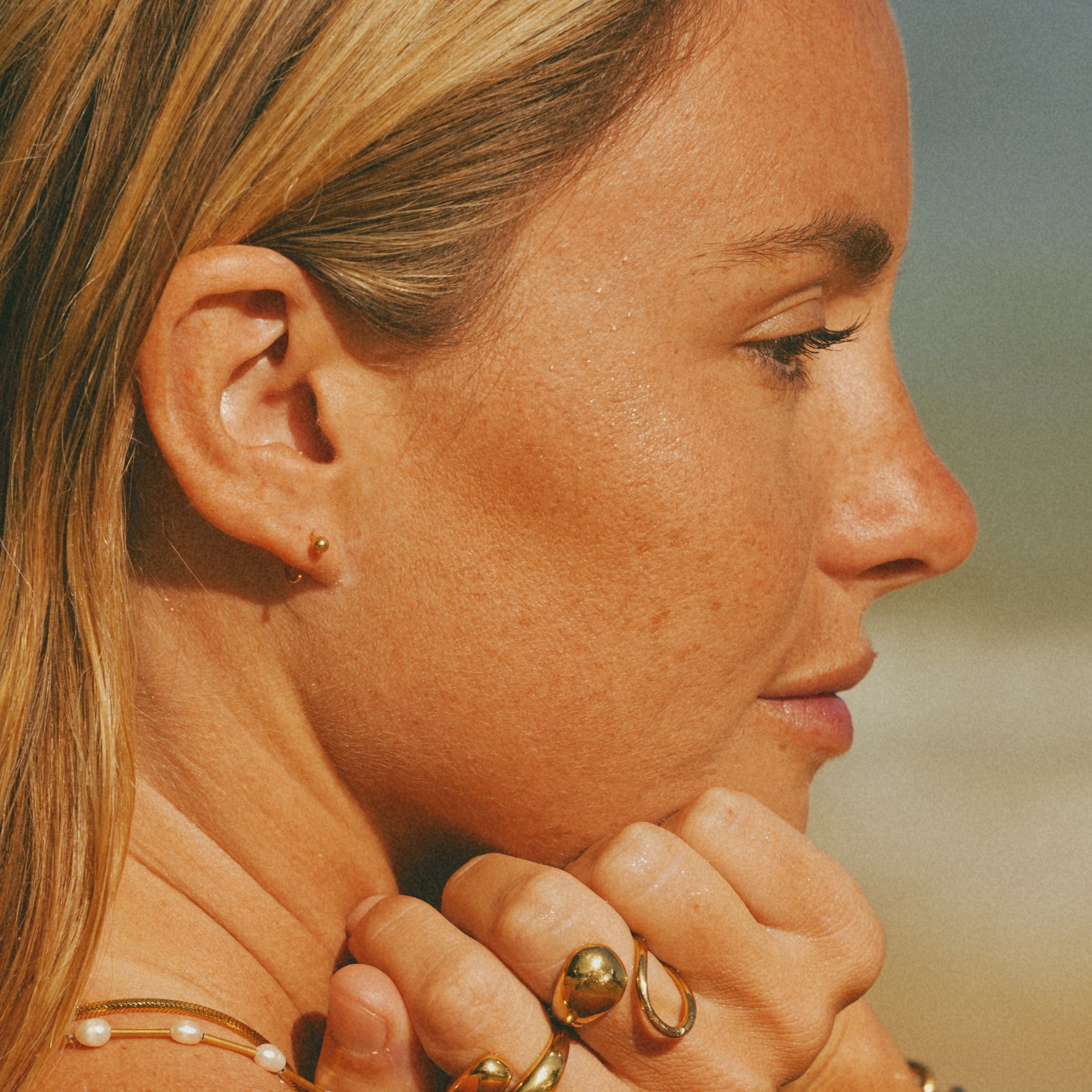 Sun Dot Comfort Earrings