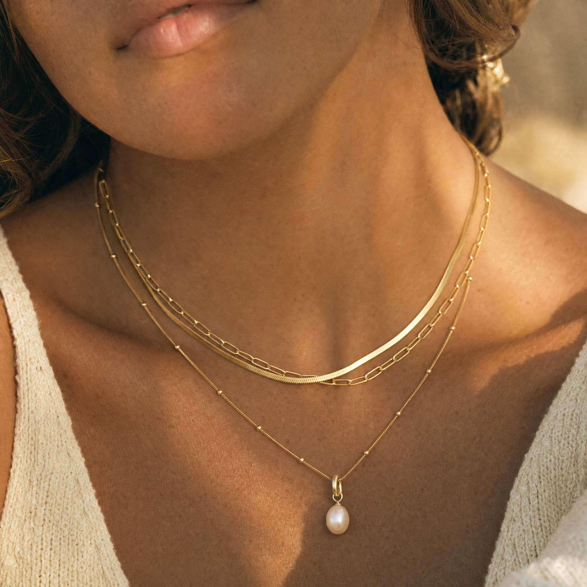 Isola Pearl Pendant Necklace
